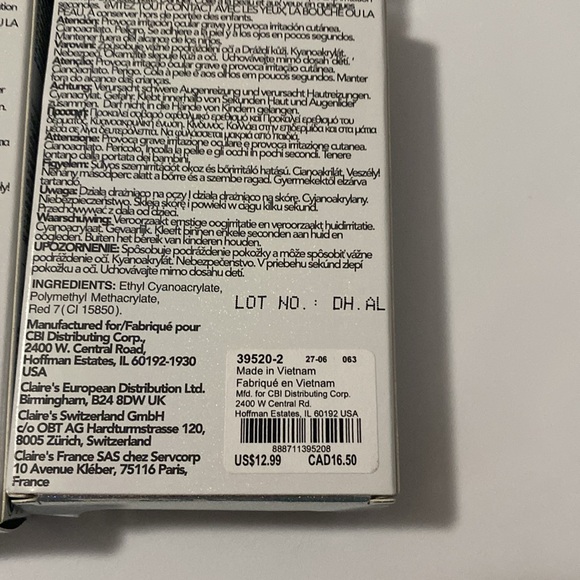 NWT Claire’s 4 Packs Vegan White Faux Nails - Picture 5 of 5